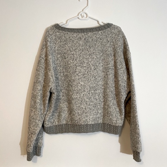 Zara sweater - Picture 3 of 3